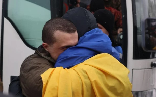 Відбувся новий обмін полоненими: кого вдалося повернути до України Відбувся новий обмін полоненими: кого вдалося повернути до України